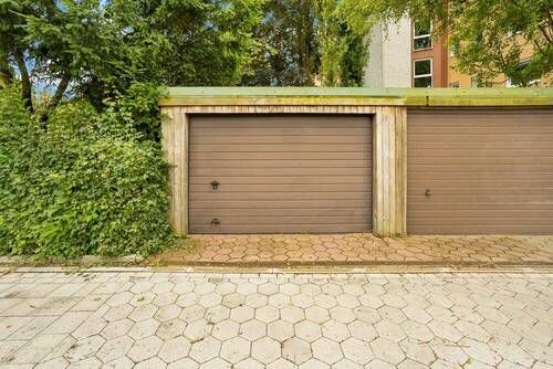 Garage - 