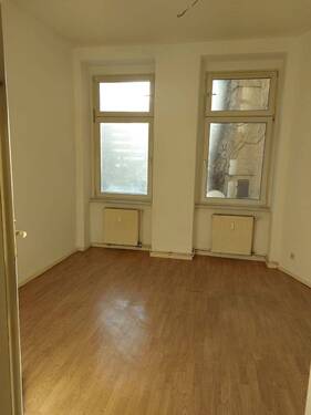 Schlafzimmer - Etagenwohnung mit 73,00 m&sup2; in Magdeburg zur Miete