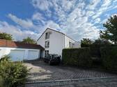 Ansicht - 8 Zimmer Mehrfamilienhaus, Wohnhaus zum Kaufen in Regensburg