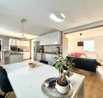 Ihre Doppelhaushälfte in Bestlage von Refrath mit guter Substanz und klarer Aufteilung und Garten. - Bergisch Gladbach Alt-Refrath