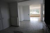 Essplatz zwischen WZ und EK - 