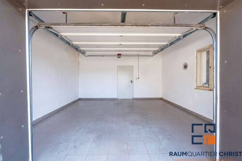Garage - 
