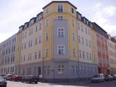 Gebäudeansicht - gemütliche 2-Raum Altbauwohnung mit Erker nähe Stadtzentrum