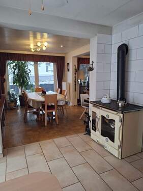 cb02257e-b436-4aa9-b26e-cdcd75660a0b.jpeg - 