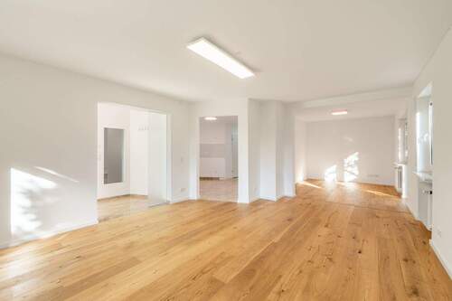 Das_Wohnzimmer - 4 Zimmer Einfamilienhaus zum Kaufen in München