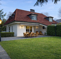 Familienhaus im mediterranen Stil und guter Lage Grünwald!