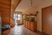 Diele - Einfamilienhaus mit 152,00 m&sup2; in Klein Offenseth-Sparrieshoop zum Kaufen