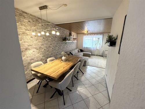 Blick zum Essbereich - 