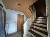 Treppenhaus - Einfamilienhaus mit 100,00 m&sup2; in Blieskastel / Niederwürzbach zum Kaufen