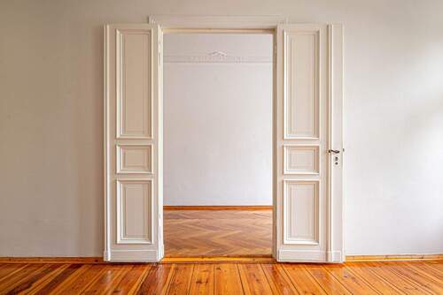 Altbaudetails - Etagenwohnung mit 70,00 m&sup2; in Berlin zum Kaufen