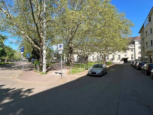 Platz beim Konzerthaus - Etagenwohnung mit 110,00 m&sup2; in Karlsruhe zum Kaufen