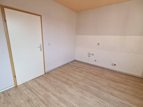 Küche - Etagenwohnung mit 75,00 m² in Aschersleben zur Miete