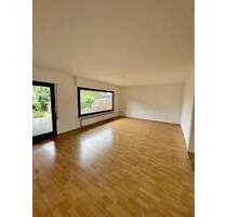 Attraktive 4,5-Zimmer-Wohnung mit großem Garten, Terrasse und Garage - Kehl Bodersweier Attraktive 4,5-Zimmer-Wohnung mit großem Garten, Terrasse und Garage - Kehl Bodersweier