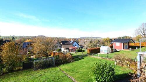 Titelbild - Einfamilienhaus mit Ausblick über Schwaney!
