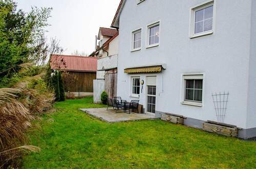 Garten mit Terrasse - 