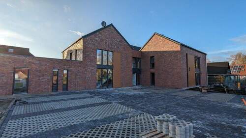 PXL_20231110_080415873 - 