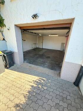 Garage - 
