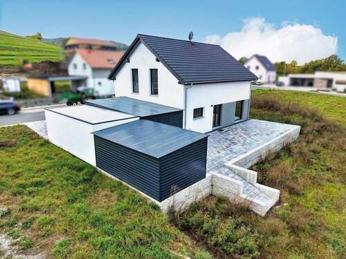 Rückseite - Einfamilienhaus mit 152,00 m&sup2; in Michelau zum Kaufen