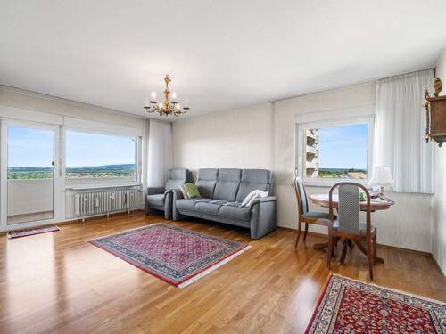 Wohnzimmer - Etagenwohnung mit 77,80 m&sup2; in Tettnang zum Kaufen