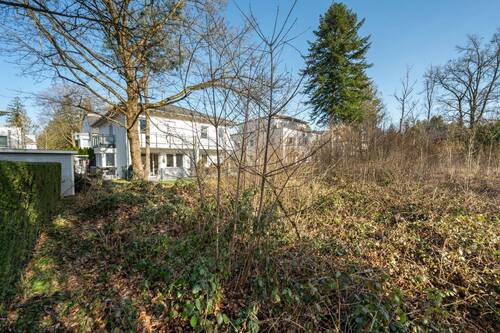 Das_Grundstueck - Grundstück in München