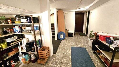 Flur / Stauraum im Keller - 