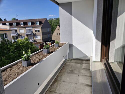 Sonnige Loggia in West-Ausrichtung - 