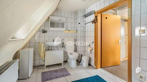 1. OG Badezimmer 1 - 