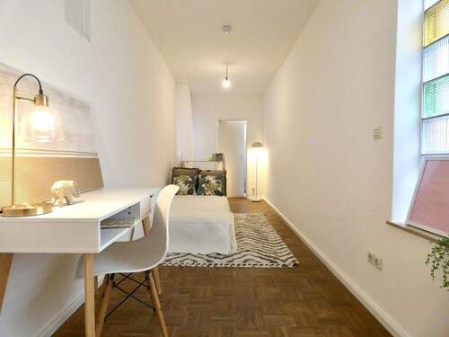 Zimmer zum Tageslichtbad - 