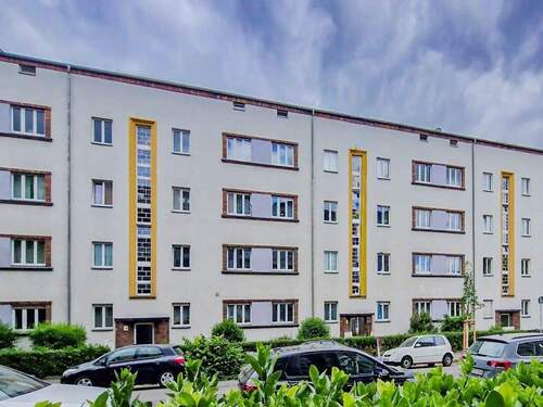 Straßenansicht - Attraktive 2,5 Zimmer Wohnung in Pankow, nahe Wisbyer Straße (vermietet)