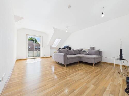 Wohnzimmer - 2 Zimmer Etagenwohnung zum Kaufen in Markt Schwaben