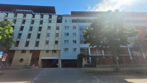 Hausansicht(2).jpg - 3 Zimmer Etagenwohnung zum Kaufen in Dresden