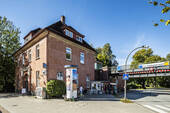 Die Nähe zum Bahnhof & zum Wochenmarkt & zur Eisdiele - 