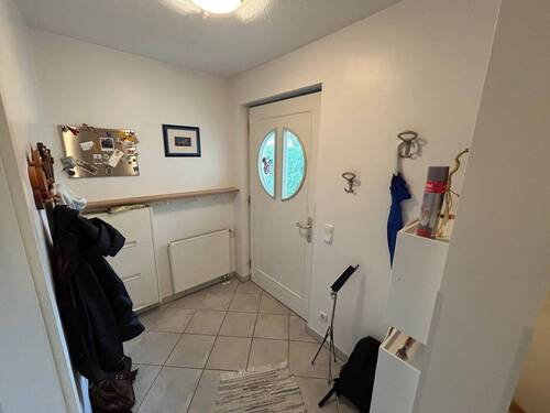 Eingang EG - 5 Zimmer Doppelhaushälfte zum Kaufen in Erlangen