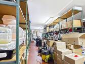 Lager-/ Werkstatt - Büro mit 570,00 m&sup2; in Stuttgart zur Miete