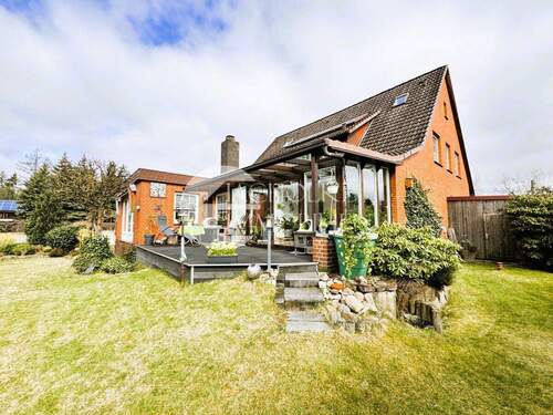 157.Rückseite - Platz für Familie und Generationen - Leben im Grünen mit zusätzlicher Mieteinnahme