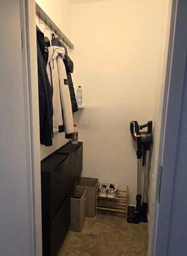 Abstellkammer - 