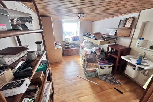 Schlafzimmer - 5 Zimmer Einfamilienhaus in München