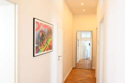 Kassettenrüren und Fischgrätparkett - 