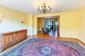 Wohn-/Essbereich - 4 Zimmer Reihenmittelhaus zum Kaufen in Bergisch Gladbach