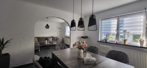 MERZIG-STADT-GERÄUMIGES EINFAMILIENHAUS MIT PLATZ - Einfamilienhaus mit 150,00 m&sup2; in Merzig zum Kaufen