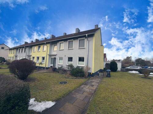 Titelbild - Etagenwohnung in Klein Hehlen mit Garage! (NJ-1020-178)