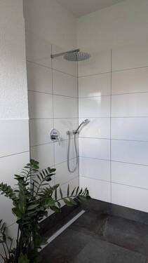 Gäste WC Dusche - 