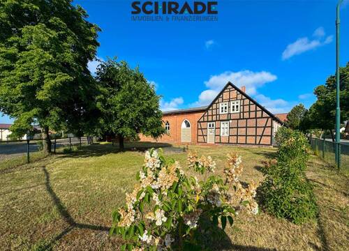 ...freie Grünfläche zum Gestalten - Mehrfamilienhaus, Wohnhaus mit 153,00 m² in Zehrental zum Kaufen