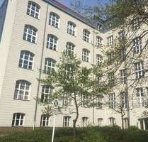 Im Herzen von Moabit: 3 Arbeitsplätze in Bürogemeinschaft frei - All-in-Miete - Berlin