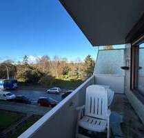 Preisreduzierung: Bremerhaven Geräumige 3-Zimmer Wohnung mit sonnigem Balkon