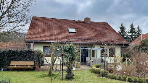 Ansicht Gartenseite - Einfamilienhaus mit 168,10 m&sup2; in Dippoldiswalde zum Kaufen