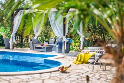 Außenanlage-Pool- - 