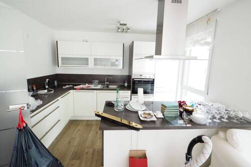 Wohnen-Essen-Kochen - 4 Zimmer Etagenwohnung zur Miete in Fürth