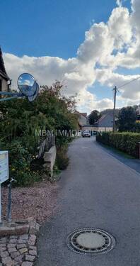 Zufahrt zum Grundstück - 8 Zimmer Einfamilienhaus zum Kaufen in Diera-Zehren