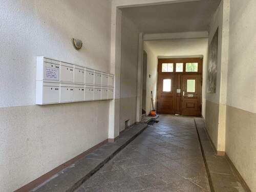 Hausdurchfahrt - Mehrfamilienhaus, Wohnhaus zum Kaufen in Görlitz